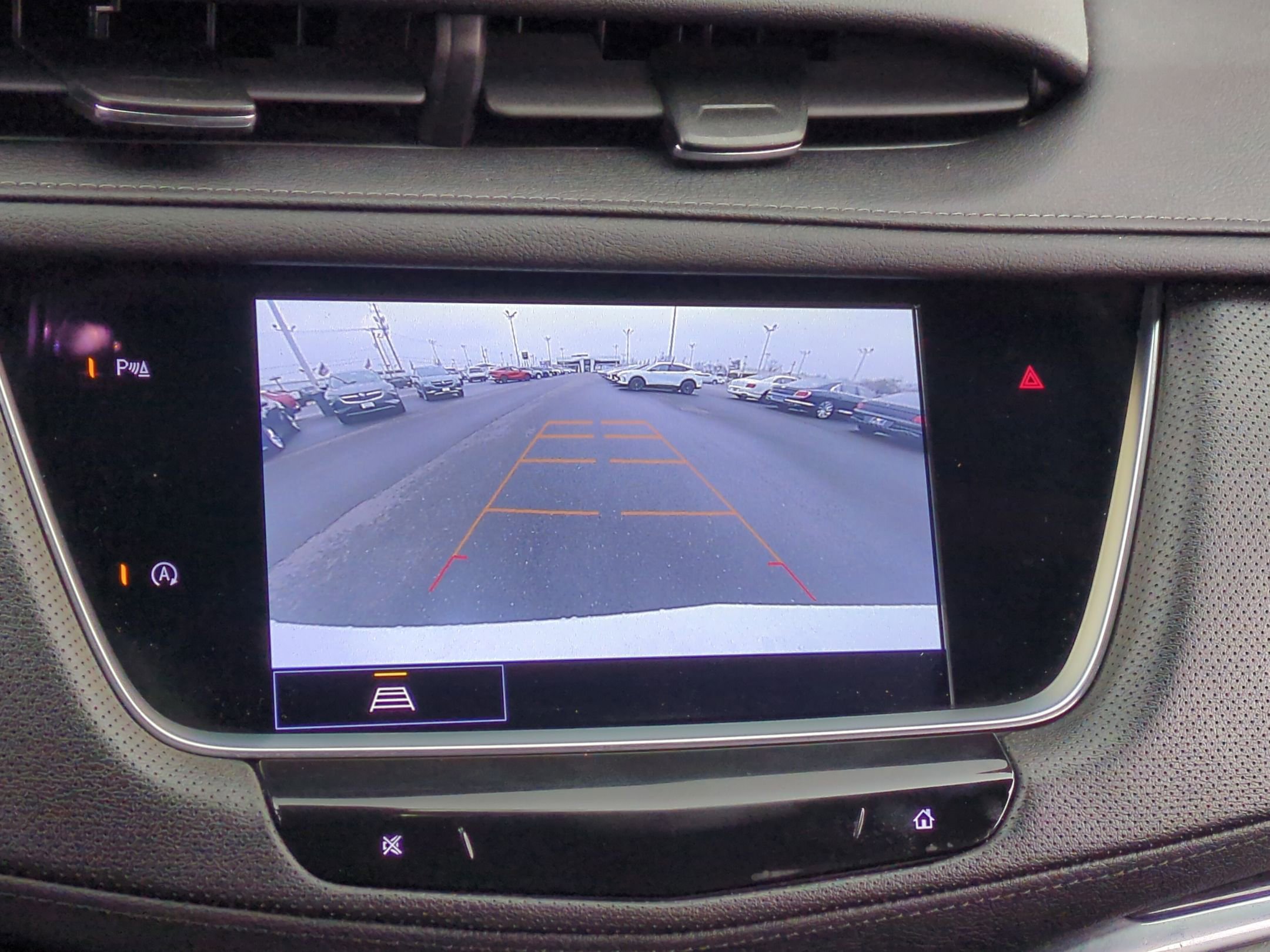 Certified 2022 Cadillac XT5 Premium Luxury image 14