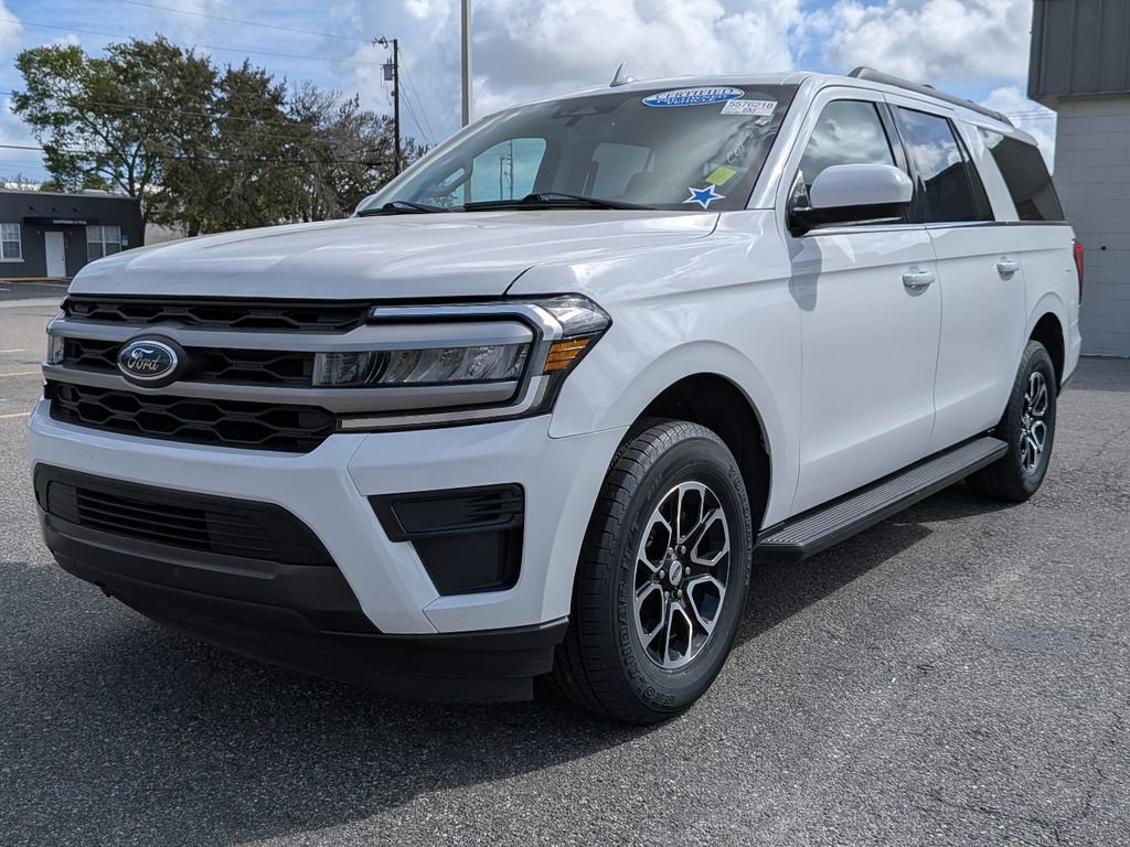 Certified 2024 Ford Expedition Max XLT image 2