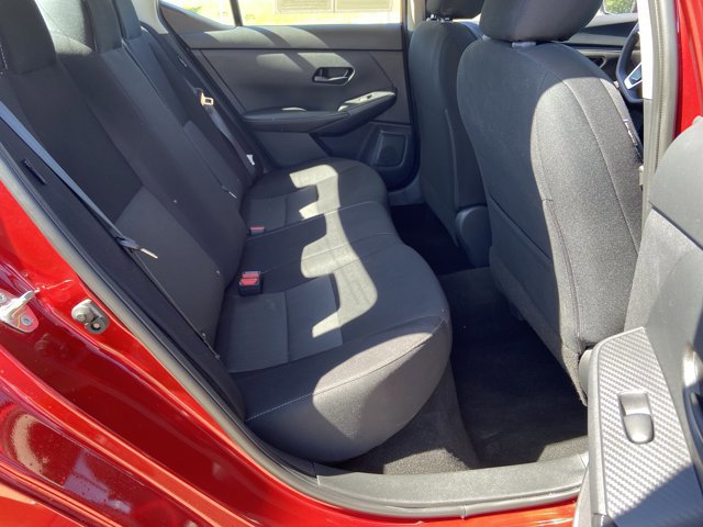 Used 2024 Nissan Sentra SV FWD image 14