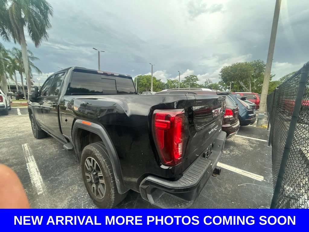 Used 2023 GMC Sierra 2500 AT4 w/ AT4 Premium Plus Package AWD/4WD image 4