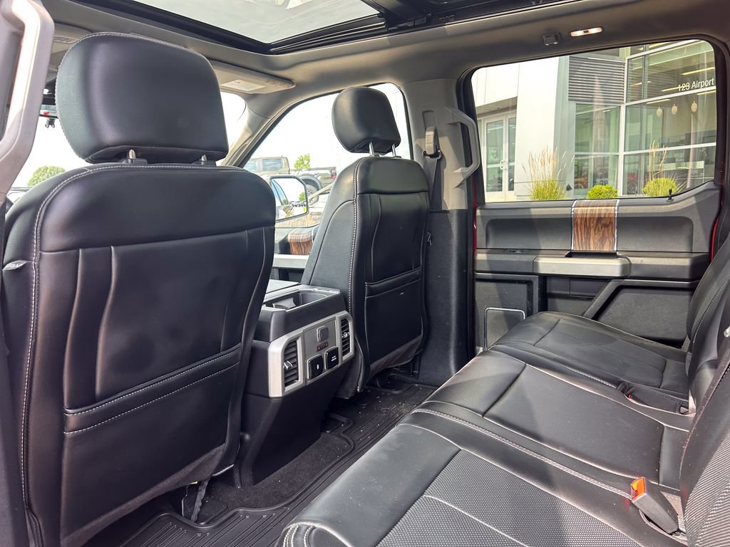 Used 2019 Ford F150 Lariat w/ Equipment Group 502A Luxury AWD/4WD image 14