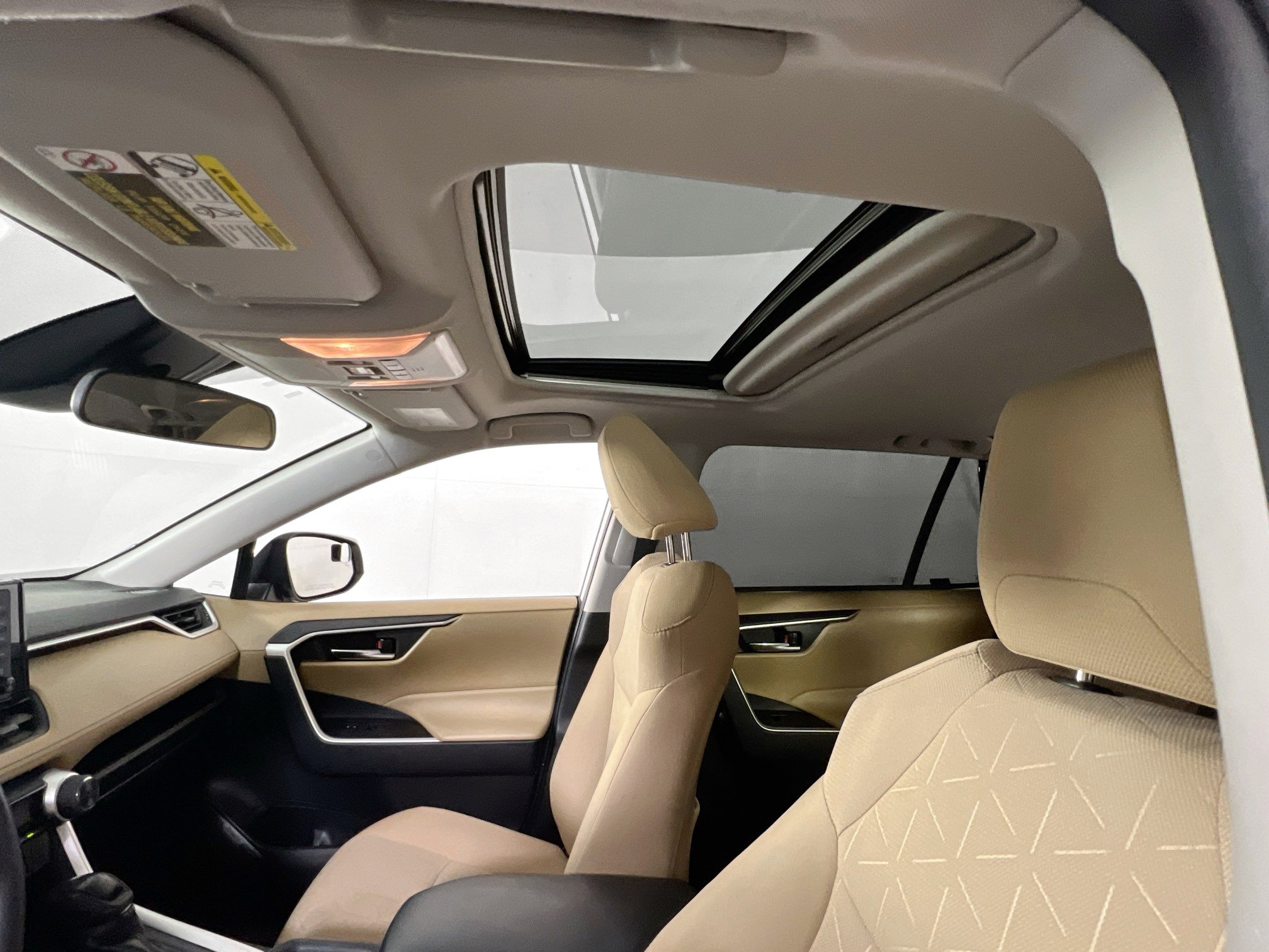 Used 2019 Toyota RAV4 XLE w/ Convenience Package AWD/4WD image 21