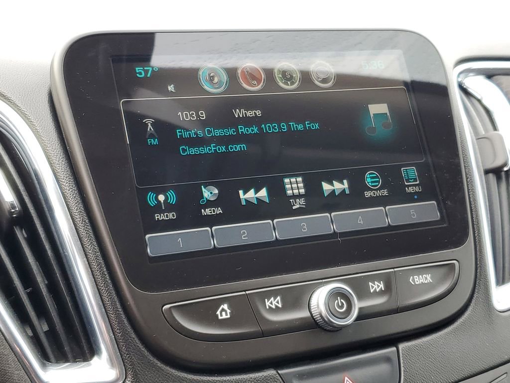 Used 2018 Chevrolet Malibu LT image 19