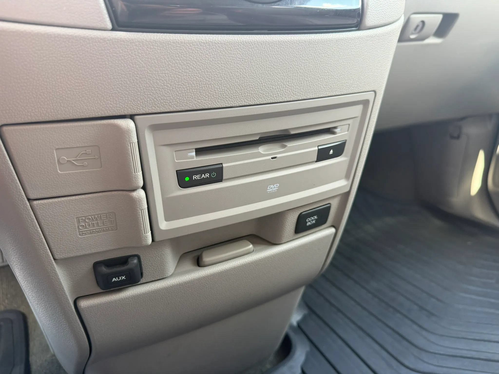 Used 2014 Honda Odyssey EX-L image 20
