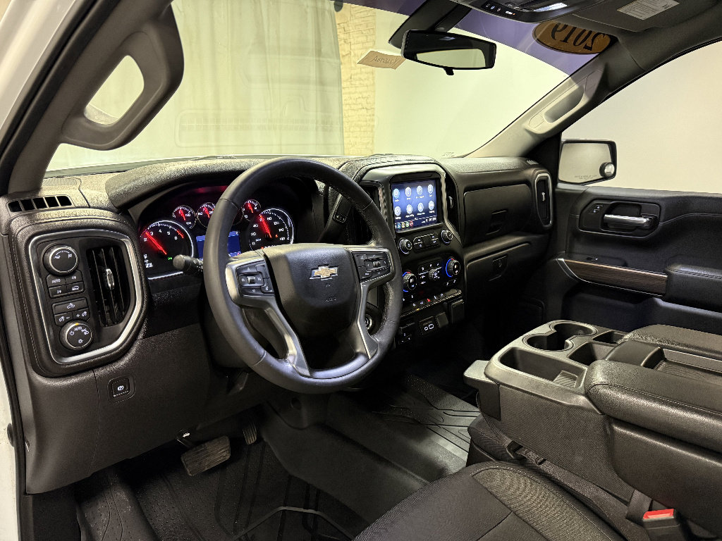 Used 2019 Chevrolet Silverado 1500 LT w/ All-Star Edition AWD/4WD image 26