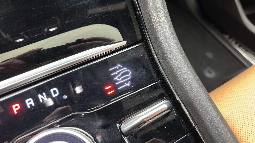 Used 2023 Jeep Grand Cherokee Summit AWD/4WD image 23