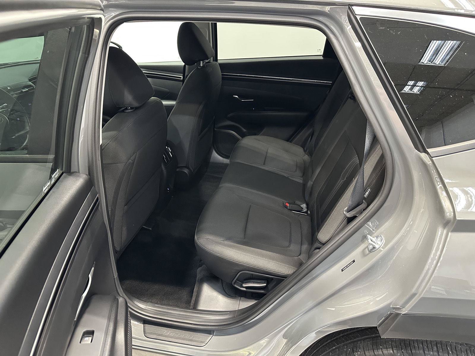 Certified 2024 Hyundai Tucson SEL AWD/4WD image 26