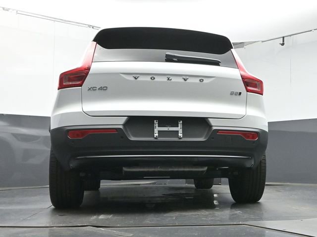 New 2026 Volvo XC40 B5 Plus w/ Protection Package Premier image 37