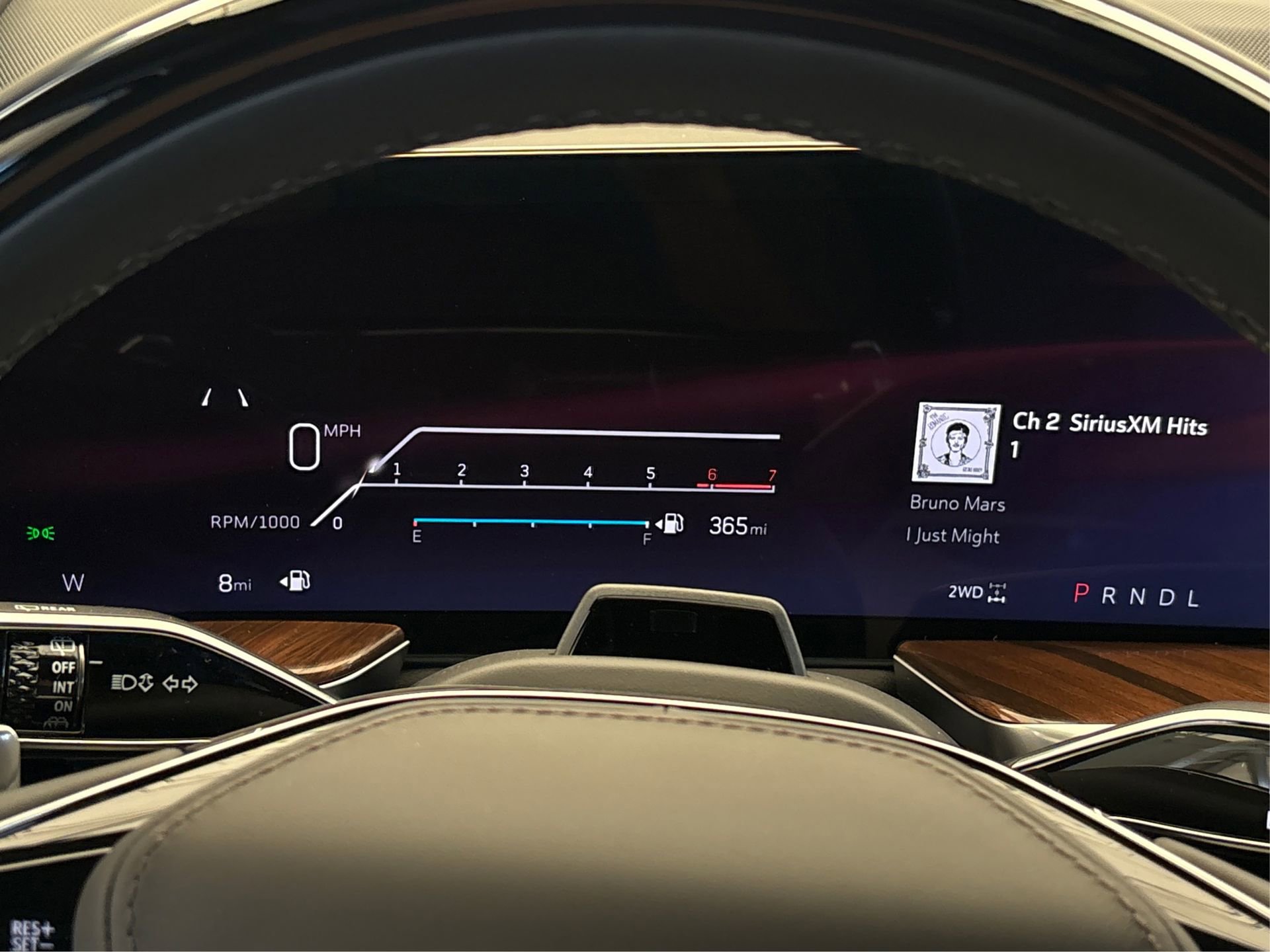 New 2026 Cadillac Escalade ESV Platinum Sport w/ LPO, ONYX Package image 18