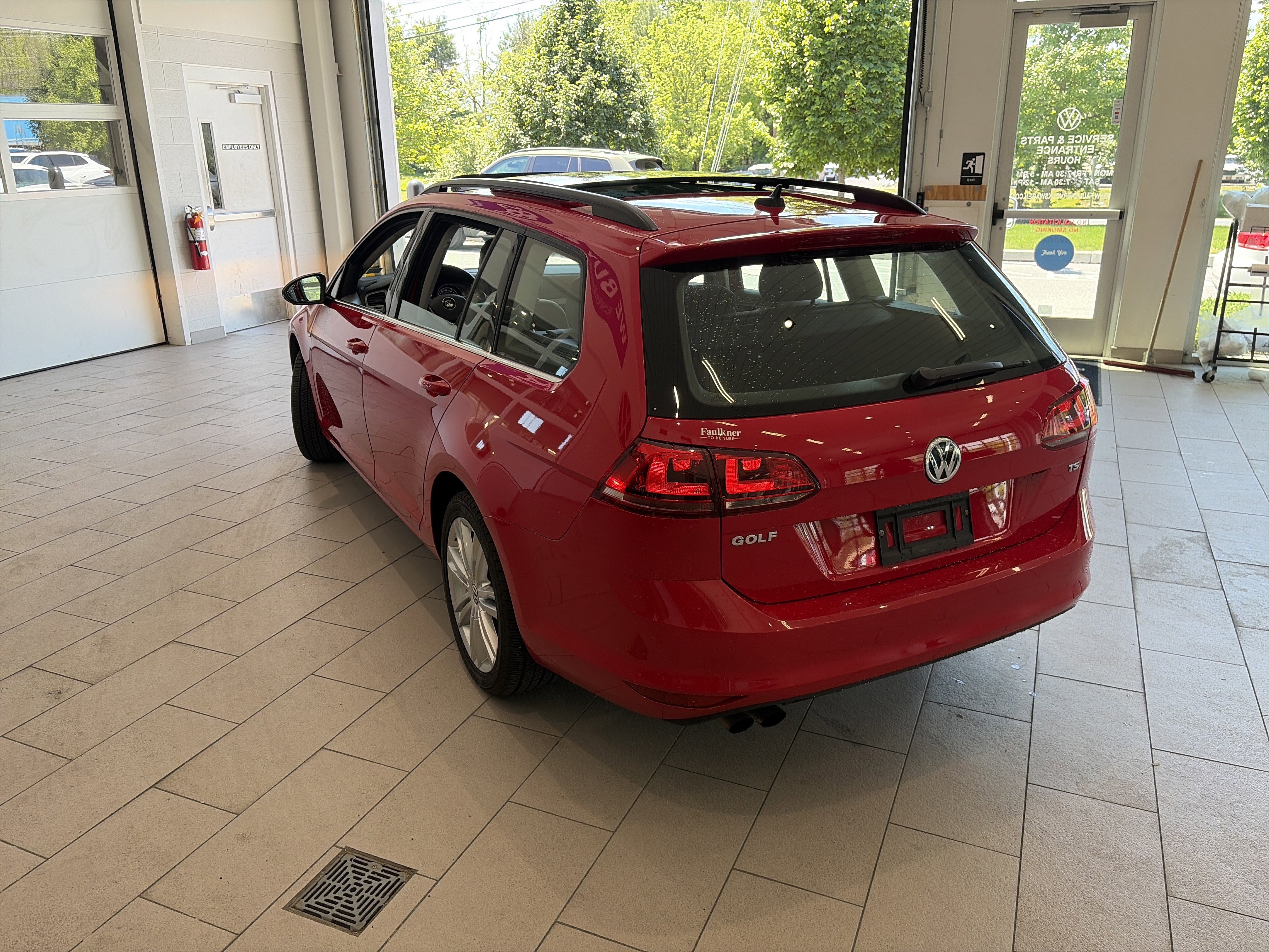 Used 2016 Volkswagen Golf Limited Edition FWD image 6
