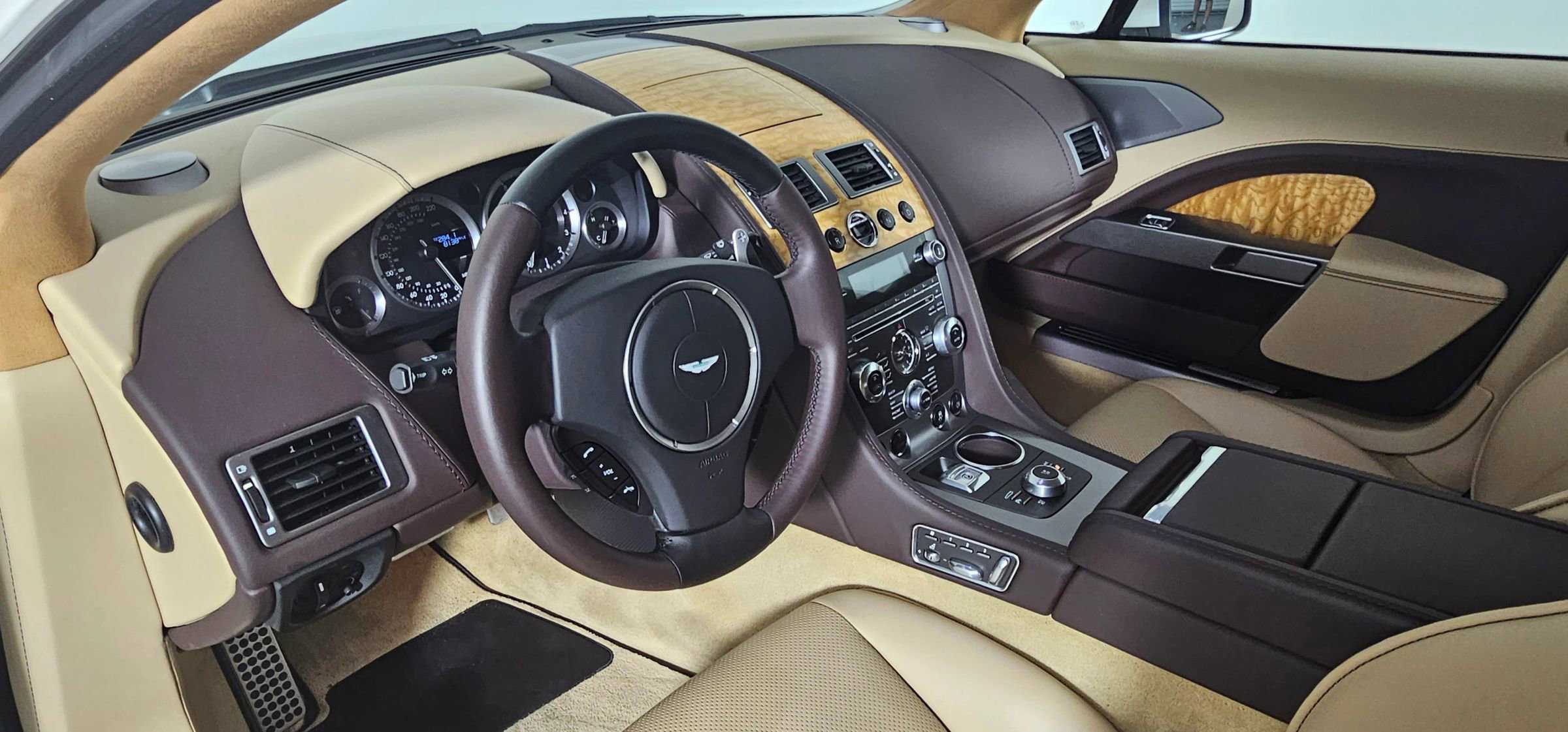 Used 2012 Aston Martin Rapide Sedan 4D image 13