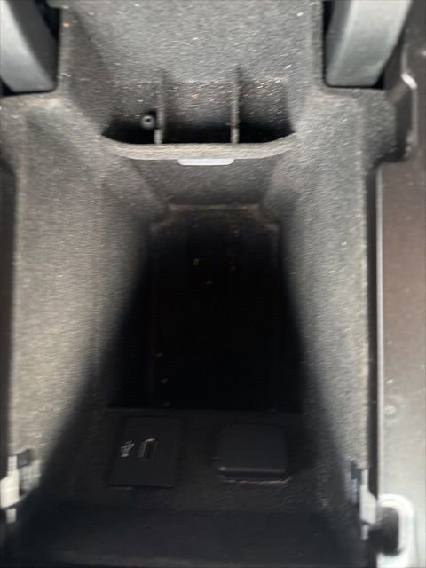 Used 2018 Lincoln MKX Reserve w/ Lincoln MKX Climate Package image 38