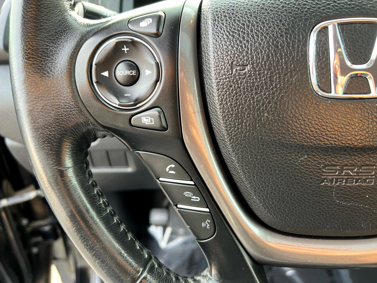 Used 2017 Honda Pilot EX-L image 34