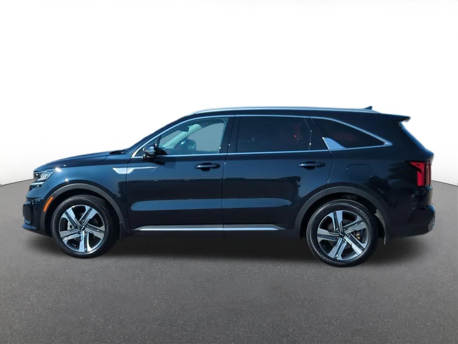 Used 2023 Kia Sorento EX AWD/4WD image 3
