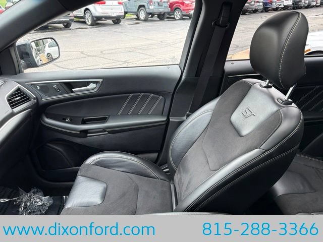 Used 2019 Ford Edge ST w/ Equipment Group 401A AWD/4WD image 24