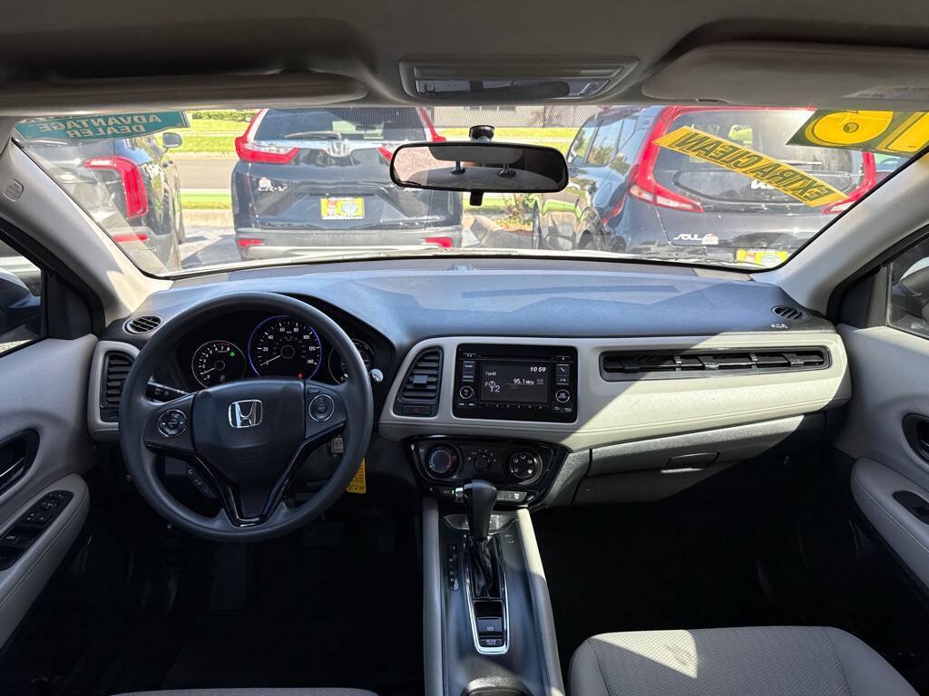 Used 2016 Honda HR-V LX image 22