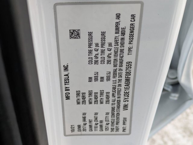 Used 2021 Tesla Model 3 Standard Range Plus image 26