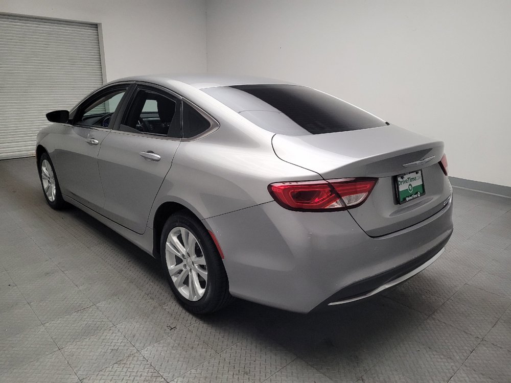 Used 2015 Chrysler 200 Limited FWD image 5