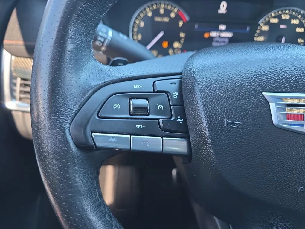 Used 2020 Cadillac XT4 Sport w/ Cold Weather Package AWD/4WD image 20
