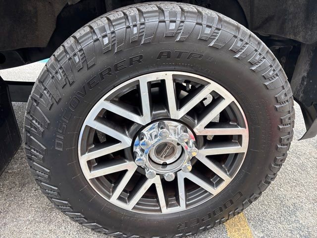 Used 2017 Ford F350 King Ranch image 7