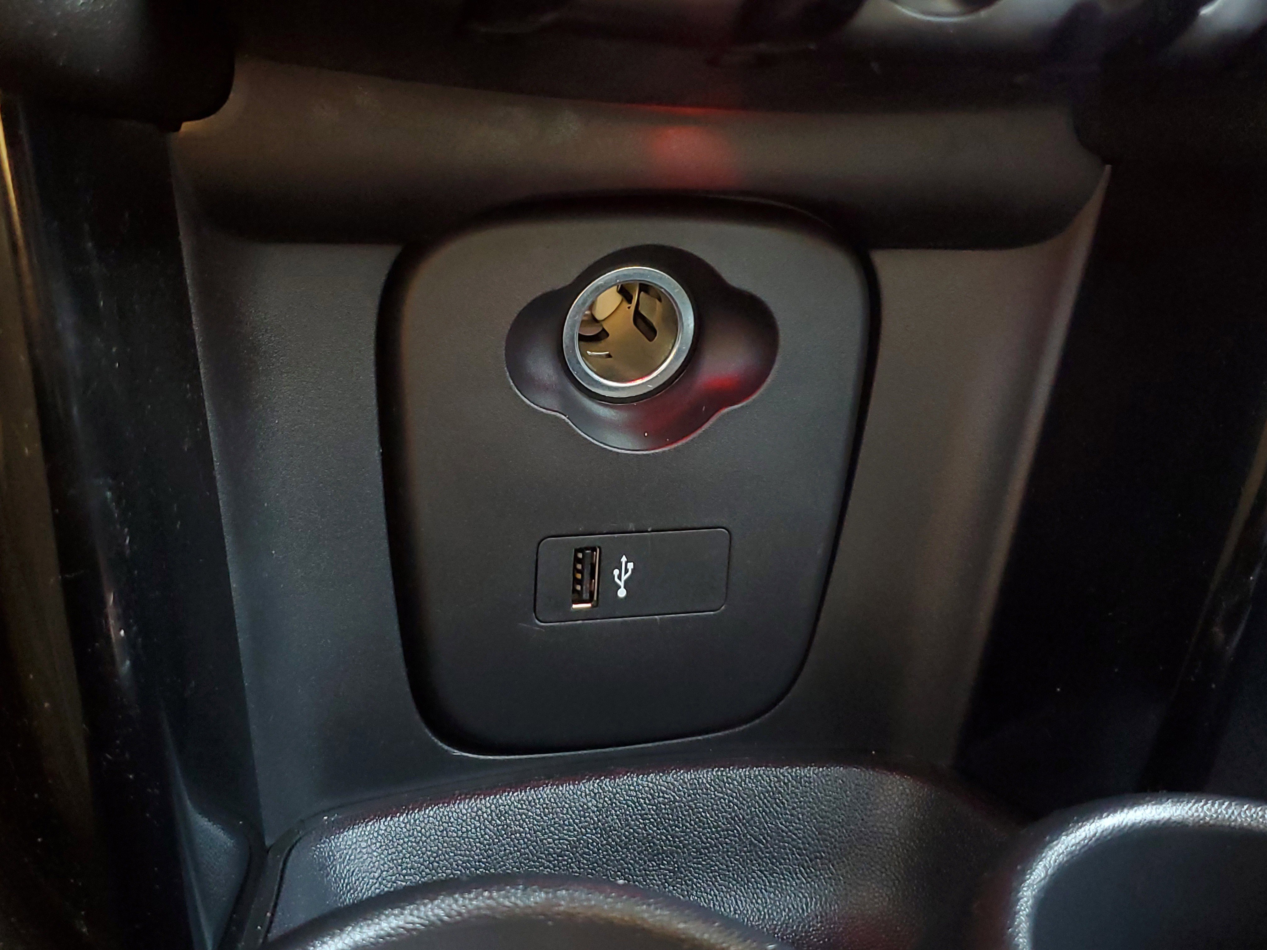 Used 2020 MINI Cooper S image 26