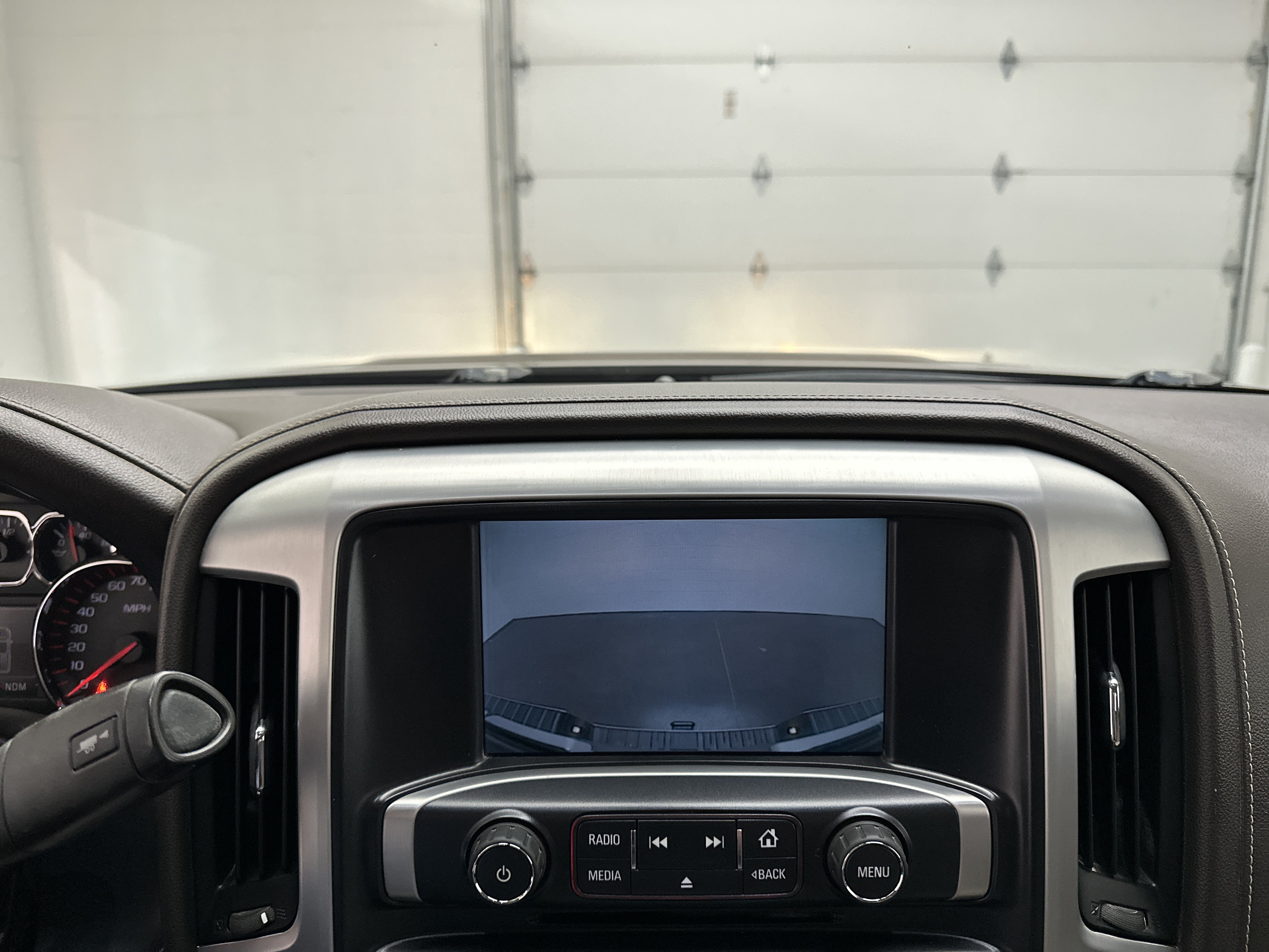 Used 2015 GMC Sierra 2500 SLT AWD/4WD image 32