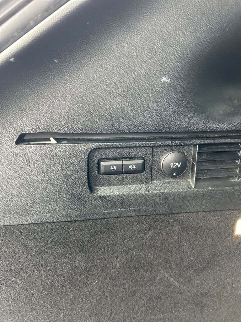 Used 2019 Lincoln Nautilus Select image 14