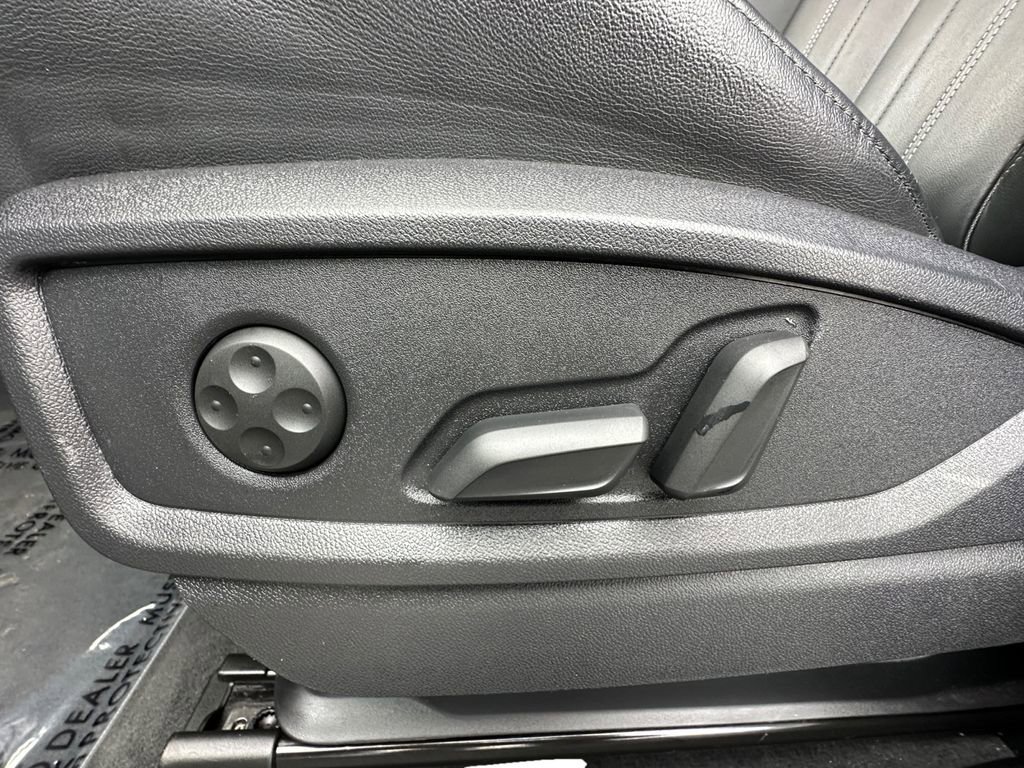 Used 2024 Audi Q5 2.0T Premium Plus image 10