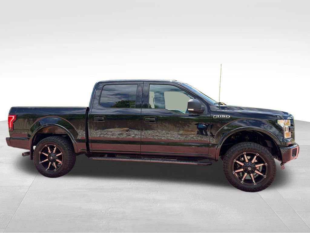 Used 2016 Ford F150 XLT w/ Equipment Group 301A Mid AWD/4WD image 11