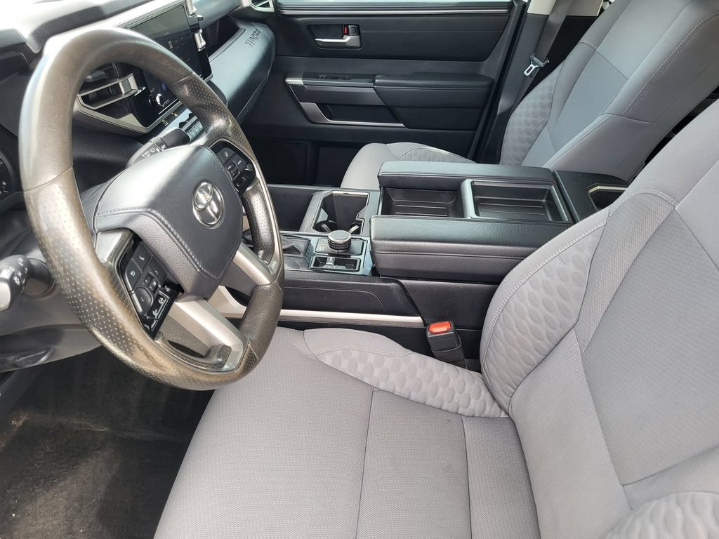 Used 2023 Toyota Tundra SR5 w/ SR5 Convenience Package AWD/4WD image 9