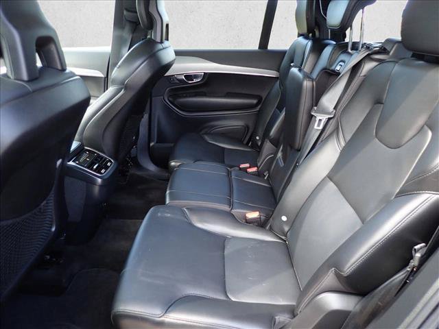 Used 2022 Volvo XC90 T5 Momentum w/ Advanced Package AWD/4WD image 10