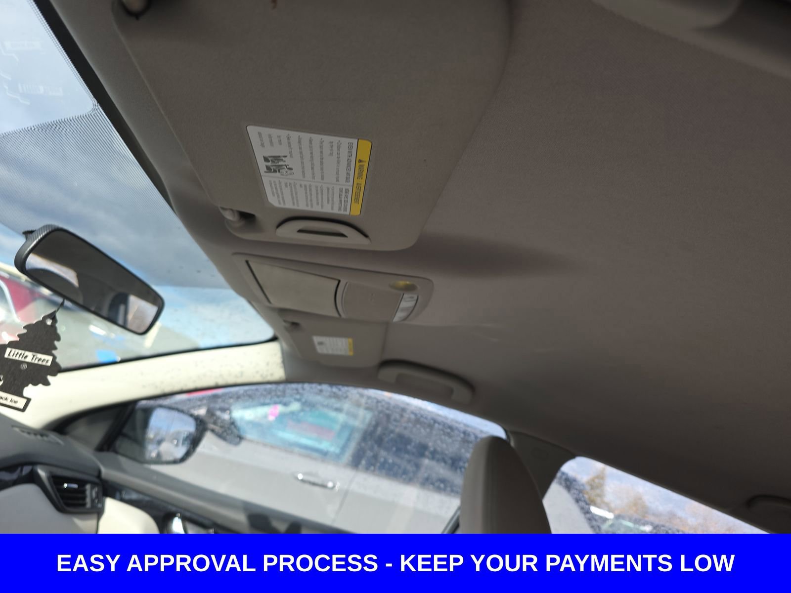 Used 2018 Nissan Rogue Sport SV image 16