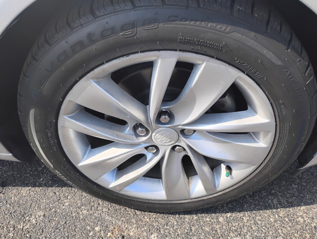 Used 2015 Buick Regal Premium FWD image 27