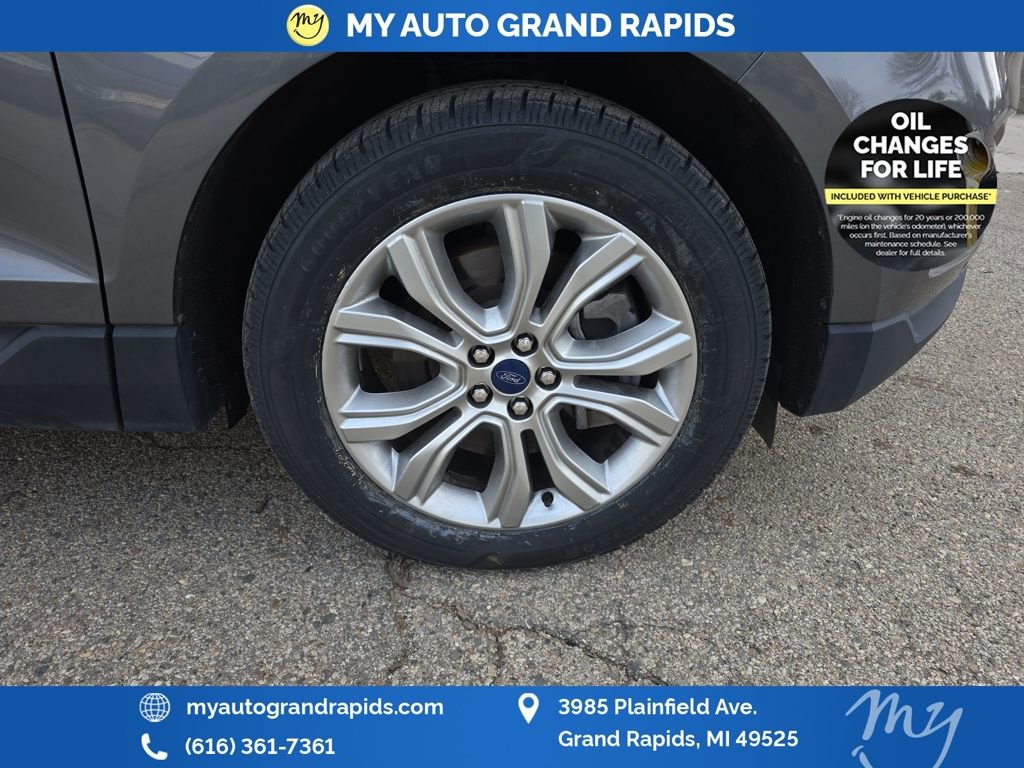 Used 2022 Ford Edge Titanium image 31