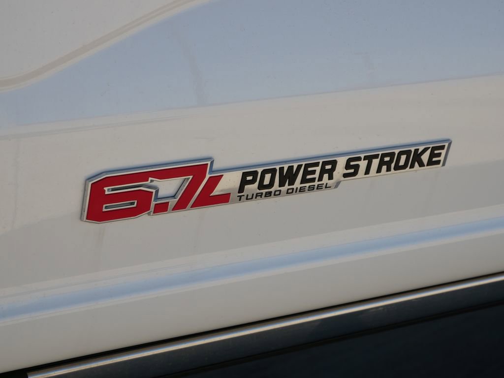 Used 2026 Ford F450 Platinum w/ FX4 Off-Road Package image 10