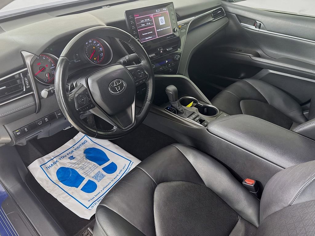 Used 2024 Toyota Camry XSE FWD image 10