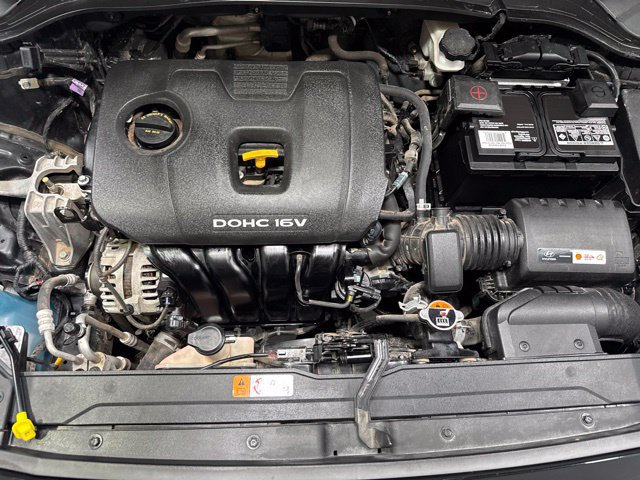 Used 2021 Hyundai Kona SE AWD/4WD image 6