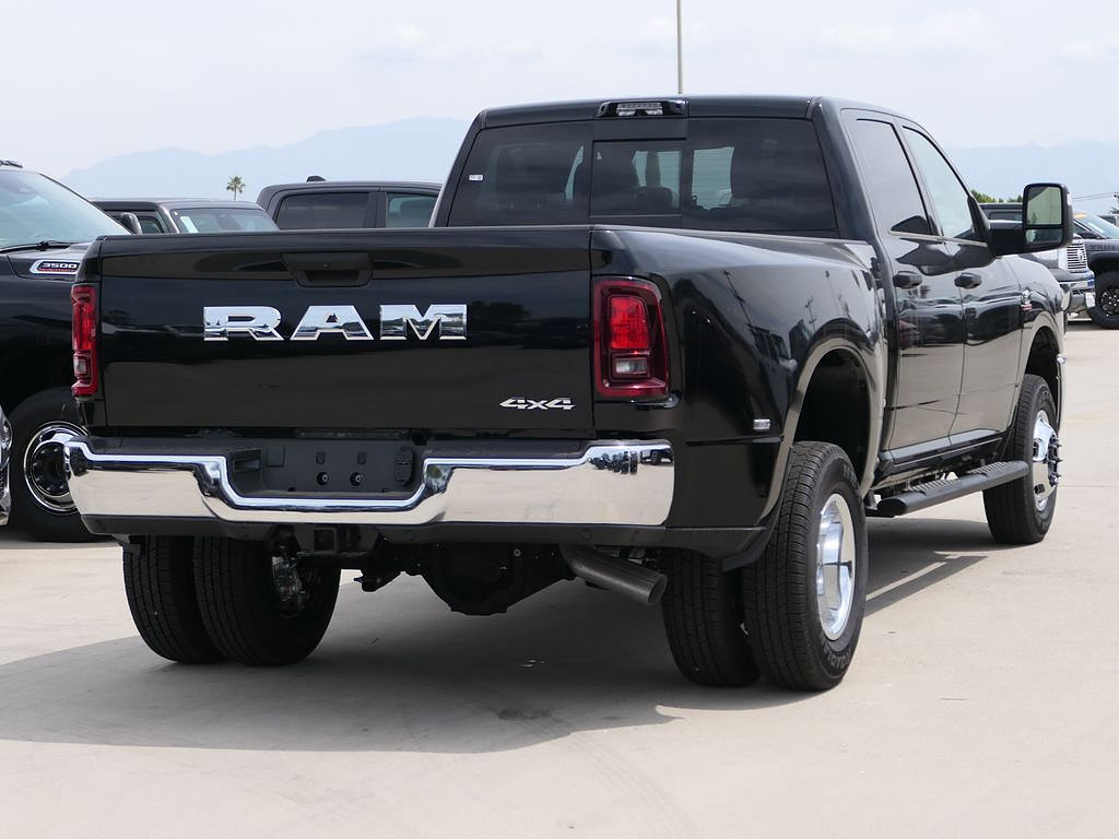 New 2026 RAM 3500 Tradesman AWD/4WD image 3