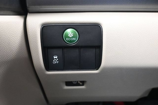 Used 2015 Honda Accord LX image 25