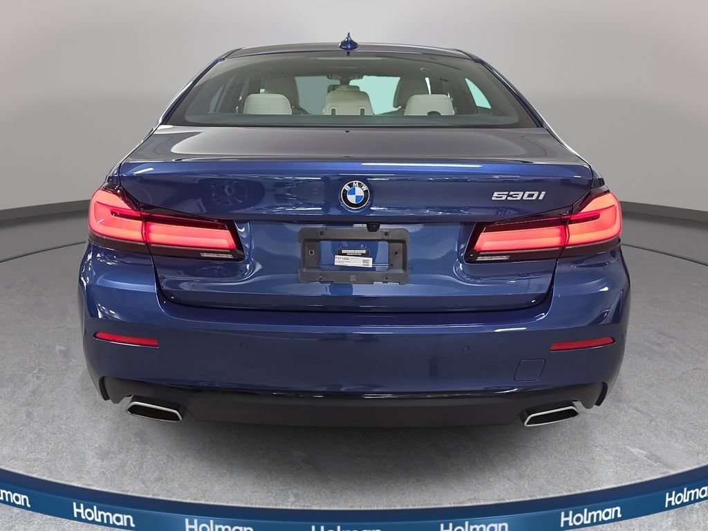 Used 2023 BMW 530i w/ Premium Package RWD image 8