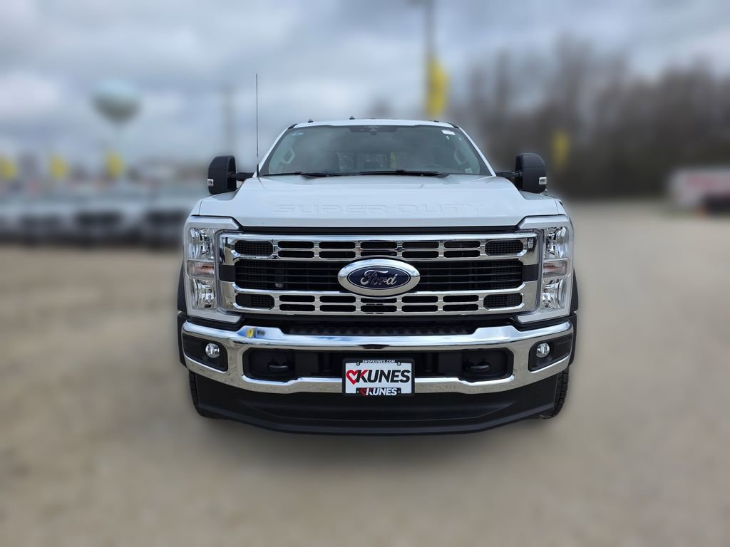 New 2026 Ford F550 4x4 Supercab Super Duty image 2