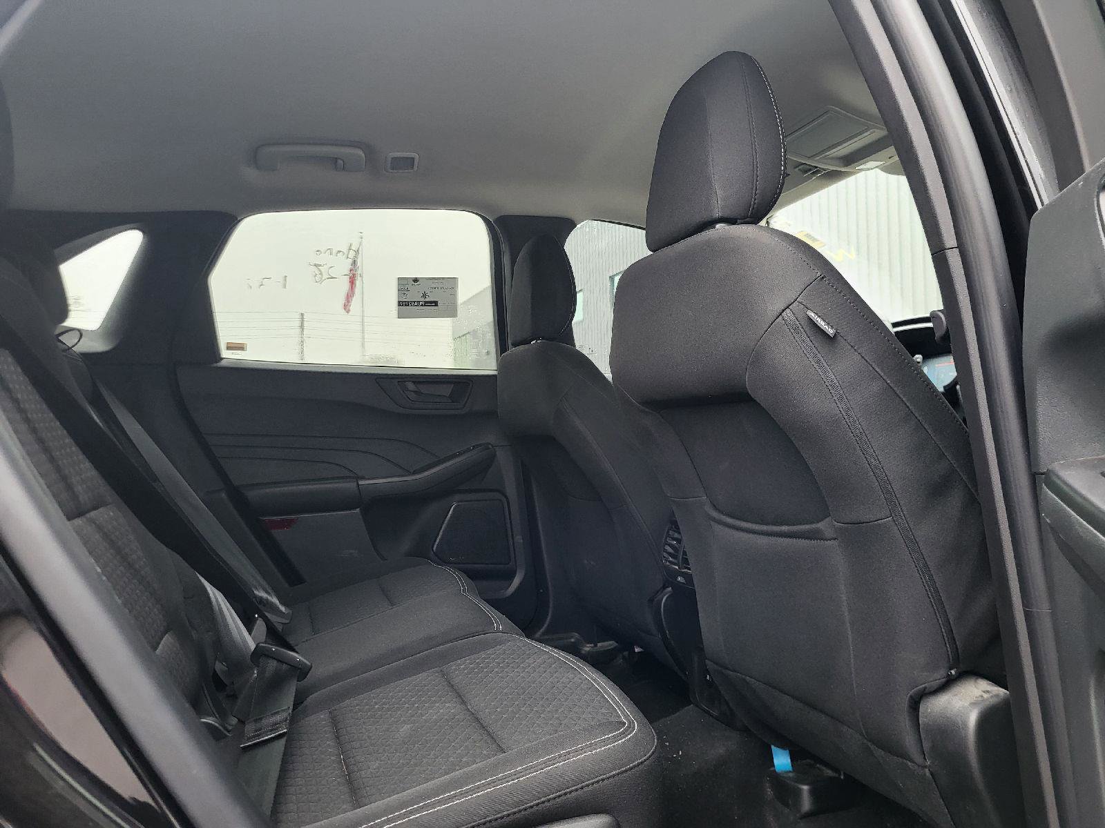Used 2023 Ford Escape Active image 11