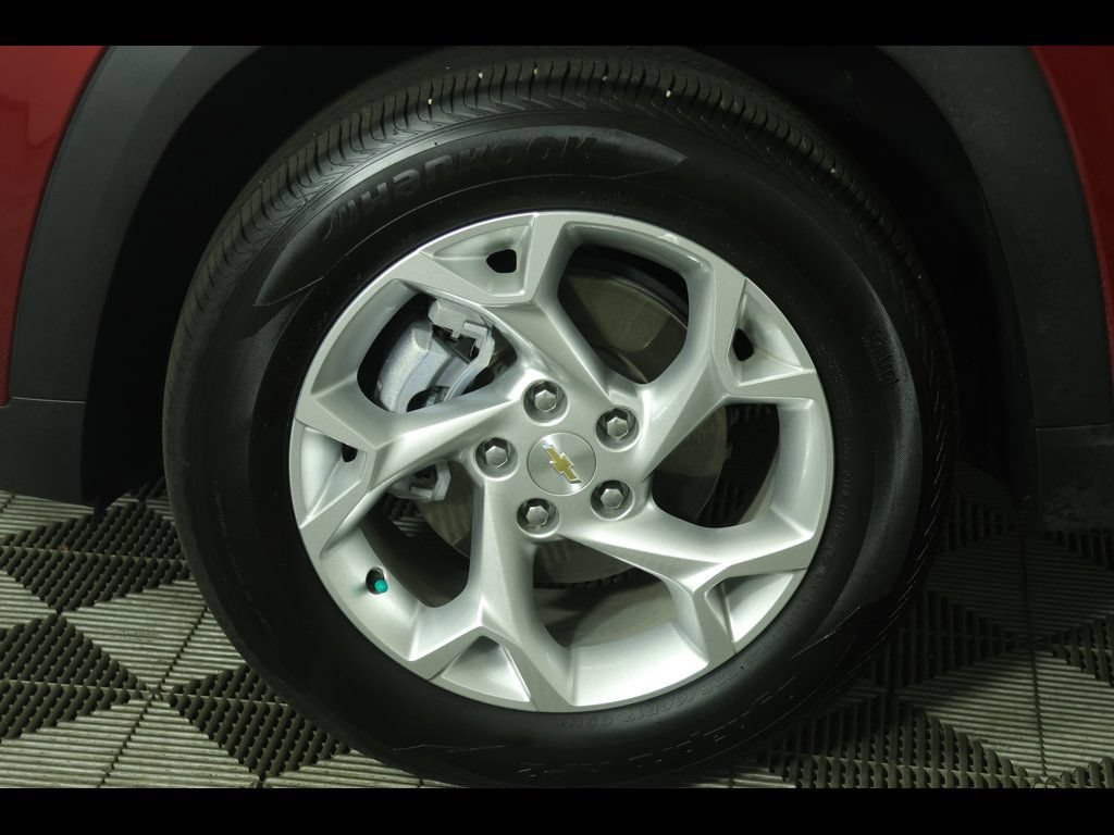 Certified 2025 Chevrolet Trax LS w/ LS Convenience Package FWD image 10