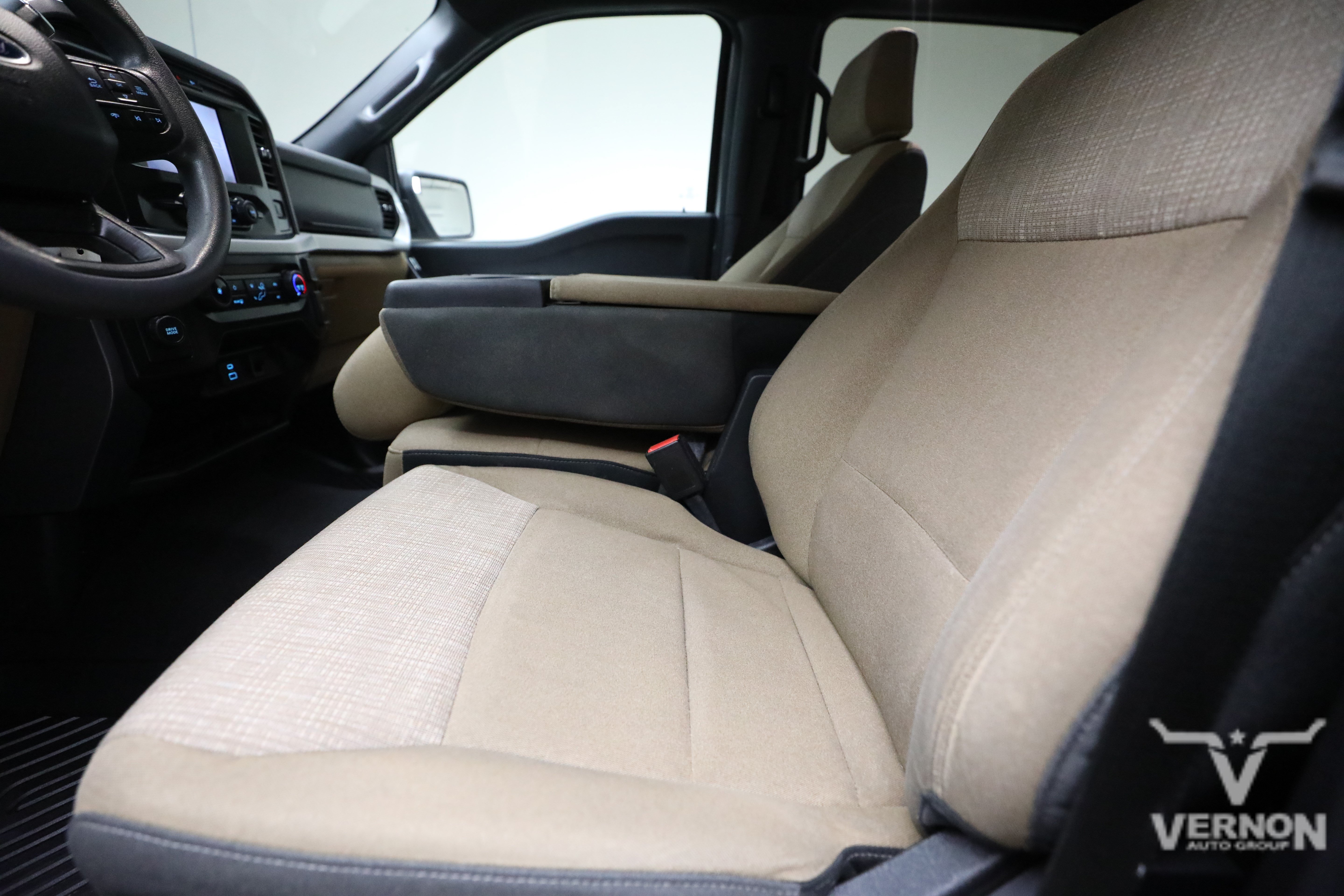 Used 2023 Ford F150 XLT RWD image 10