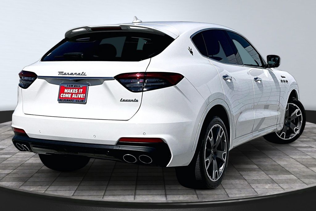 Used 2023 Maserati Levante Modena AWD/4WD image 22