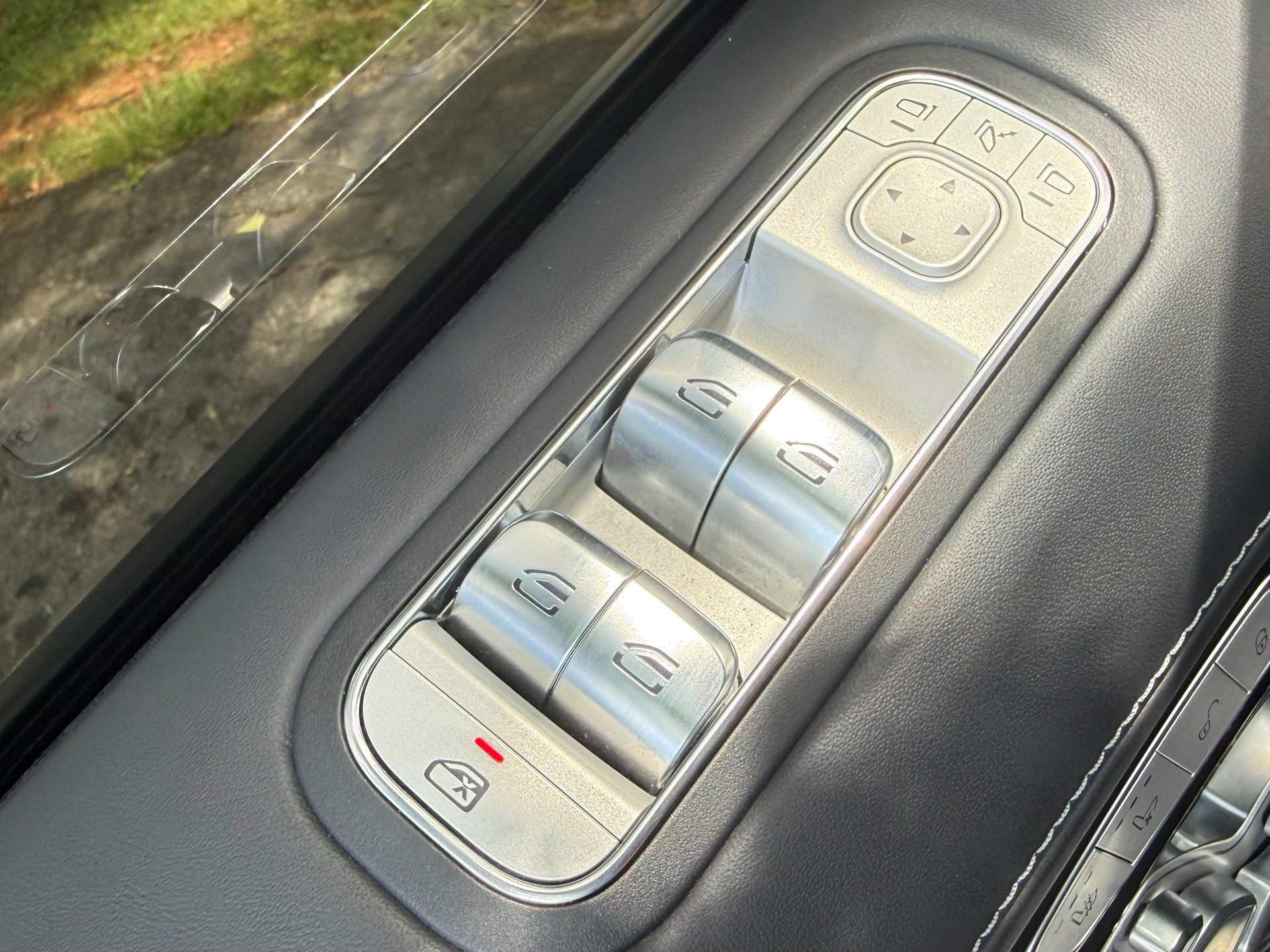 Used 2025 Mercedes-Benz G 63 AMG 4MATIC image 39