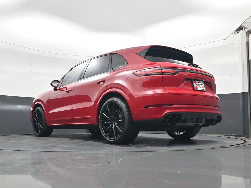 Used 2023 Porsche Cayenne Turbo w/ Premium Package Plus image 25