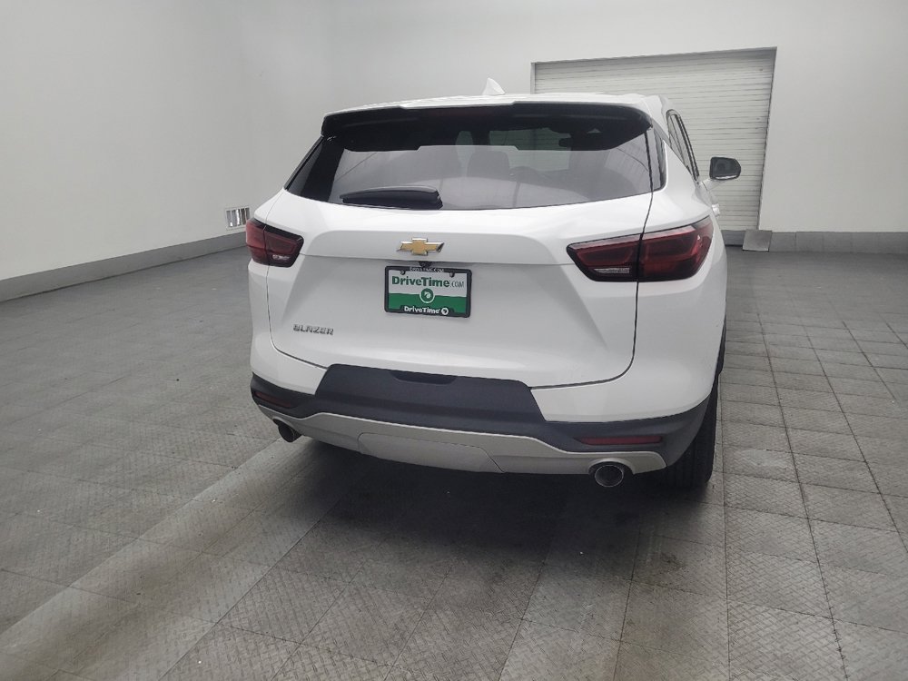 Used 2023 Chevrolet Blazer LT FWD image 7