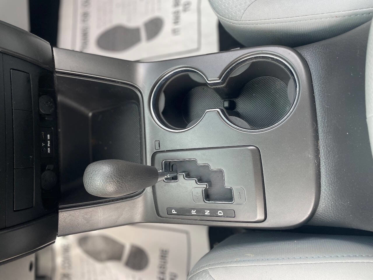 Used 2013 Kia Sorento LX w/ Value Pkg image 16