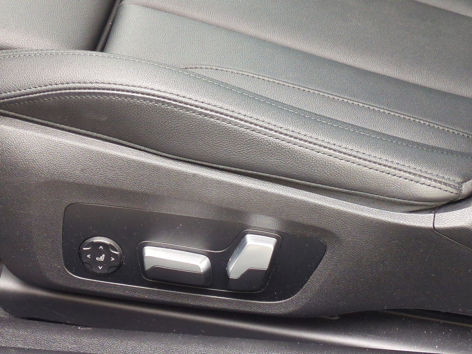 Used 2021 BMW 430i Coupe w/ Premium Package RWD image 17